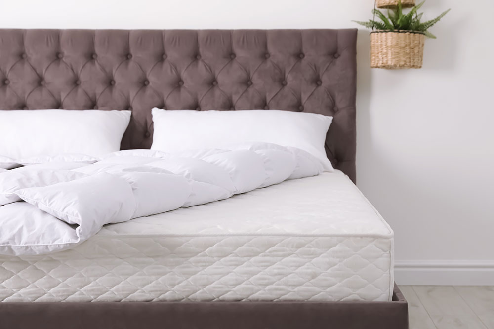 Latex mattresses: Types and top brands