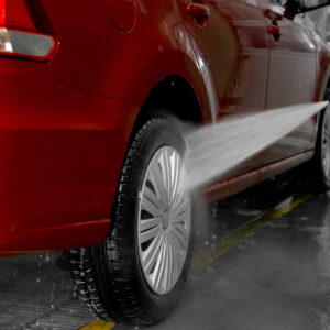 8 common mistakes to avoid while washing a car